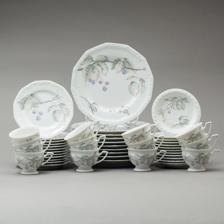 SERVIS, 34 delar, "Maria Björnbär", Rosenthal, porslin, 1900-talets andra hälft.