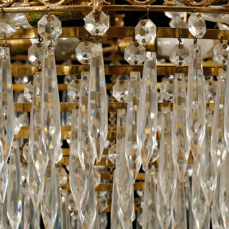 LJUSKRONA, empirstil, omkring 1900-talets mitt, höjd ca 80 cm.