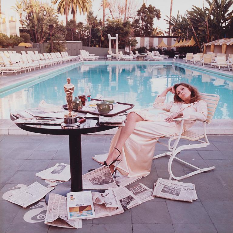 Terry O'Neill, 'Faye Dunaway, Hollywood, 1977'.