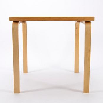 BORD, modell 81C, Alvar Aalto, Artek.