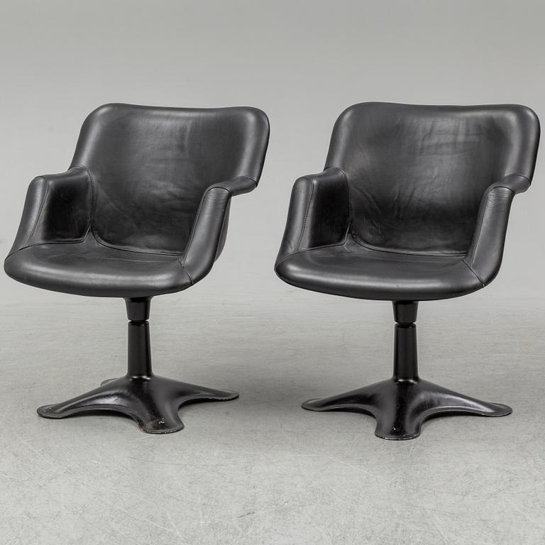 YRJÖ KUKKAPURO, a pair of 'Junior' armchairs, Haimi 1960's.