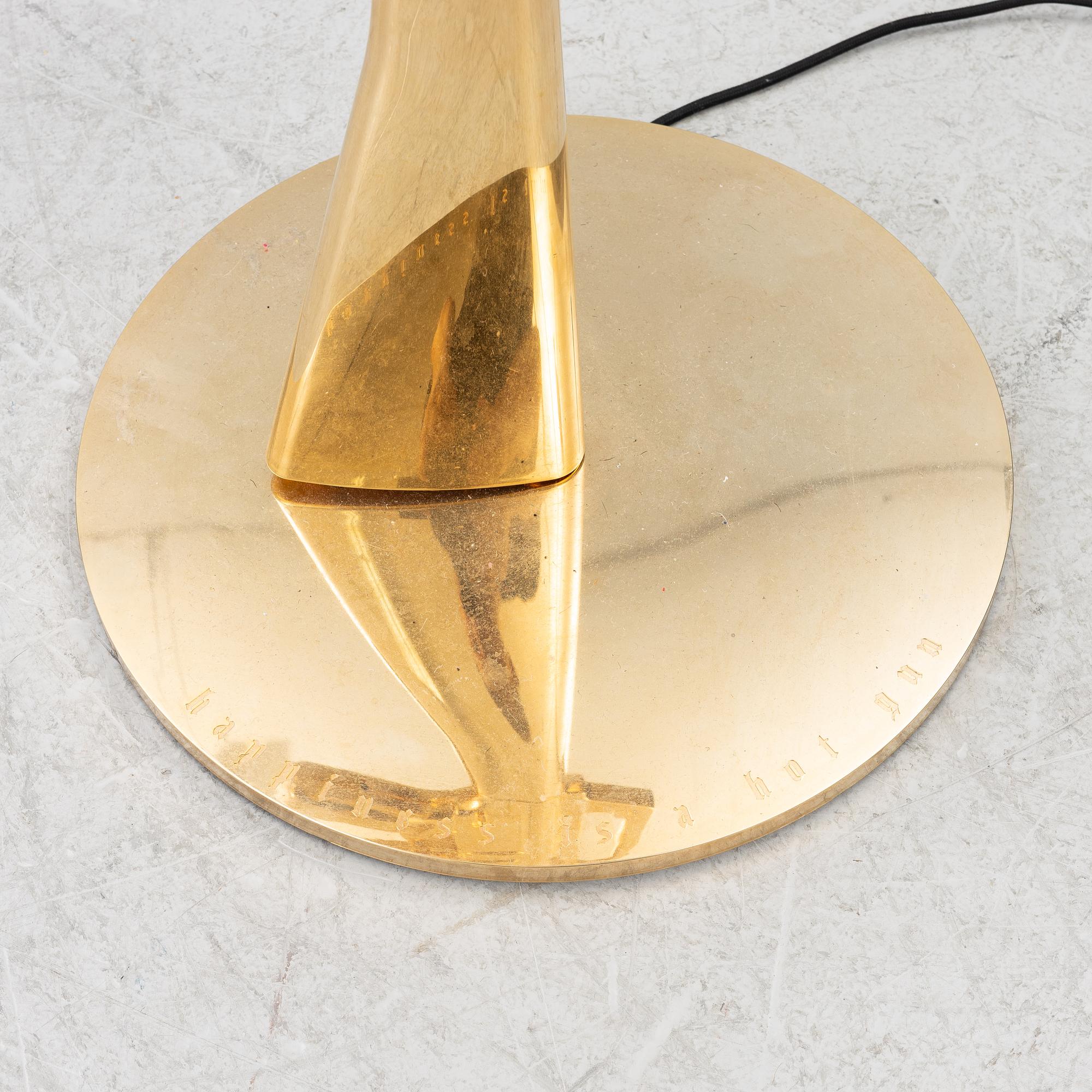 Philippe Starck, golvlampa, "Lounge Gun M 16" för Flos, 2000-tal.