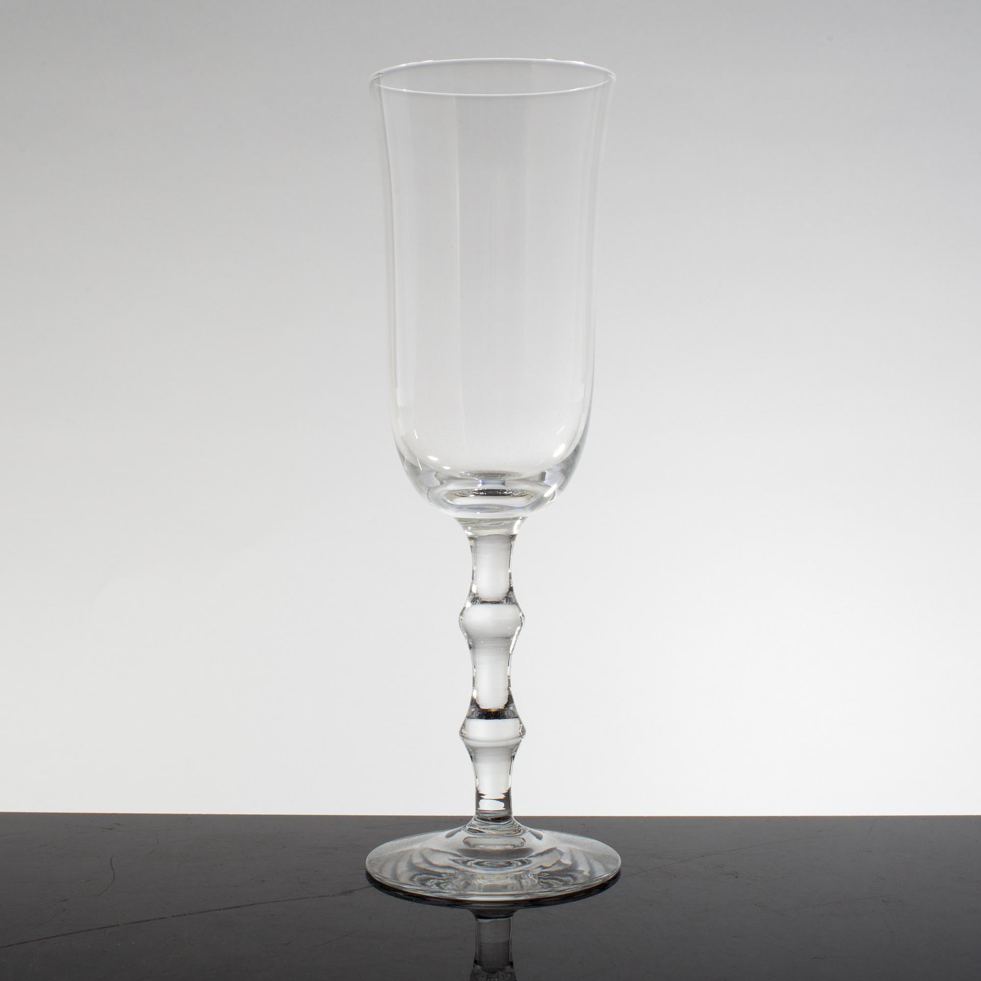 SIMON GATE, champagneglas, 12 st , "Salut", Orrefors Sandvik, 1900-tal.
