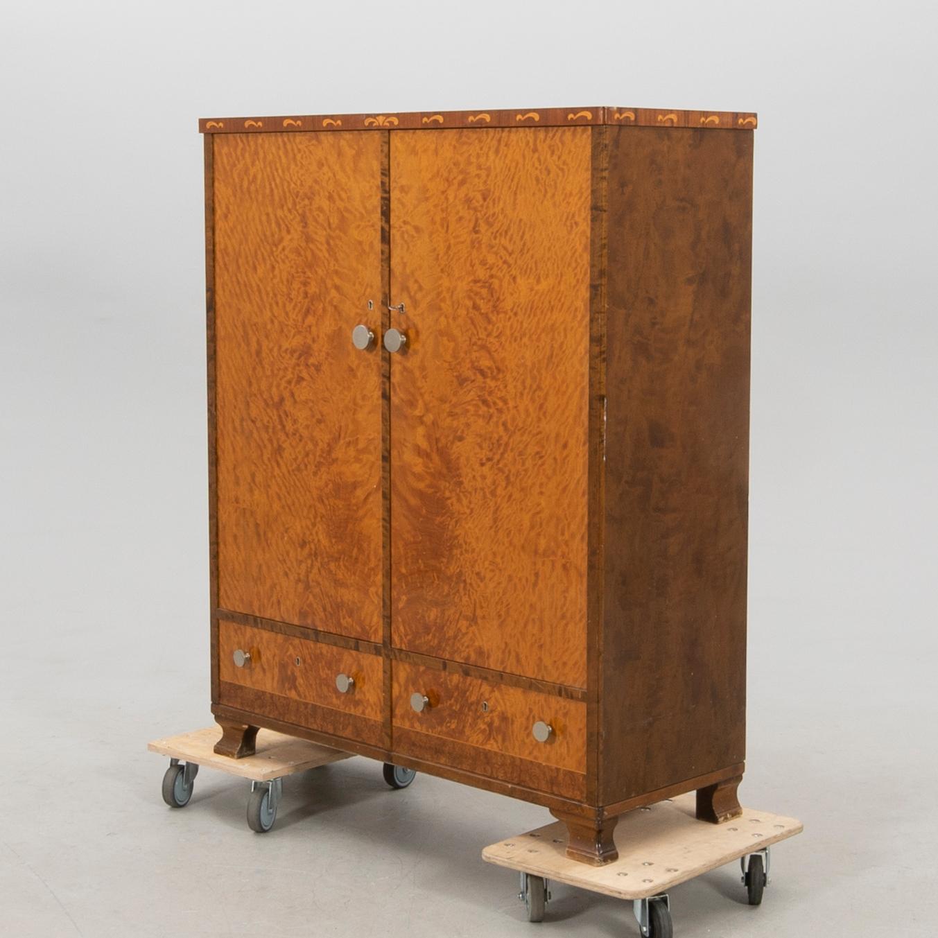 Art Deco Cabinet 1920s/30s.
