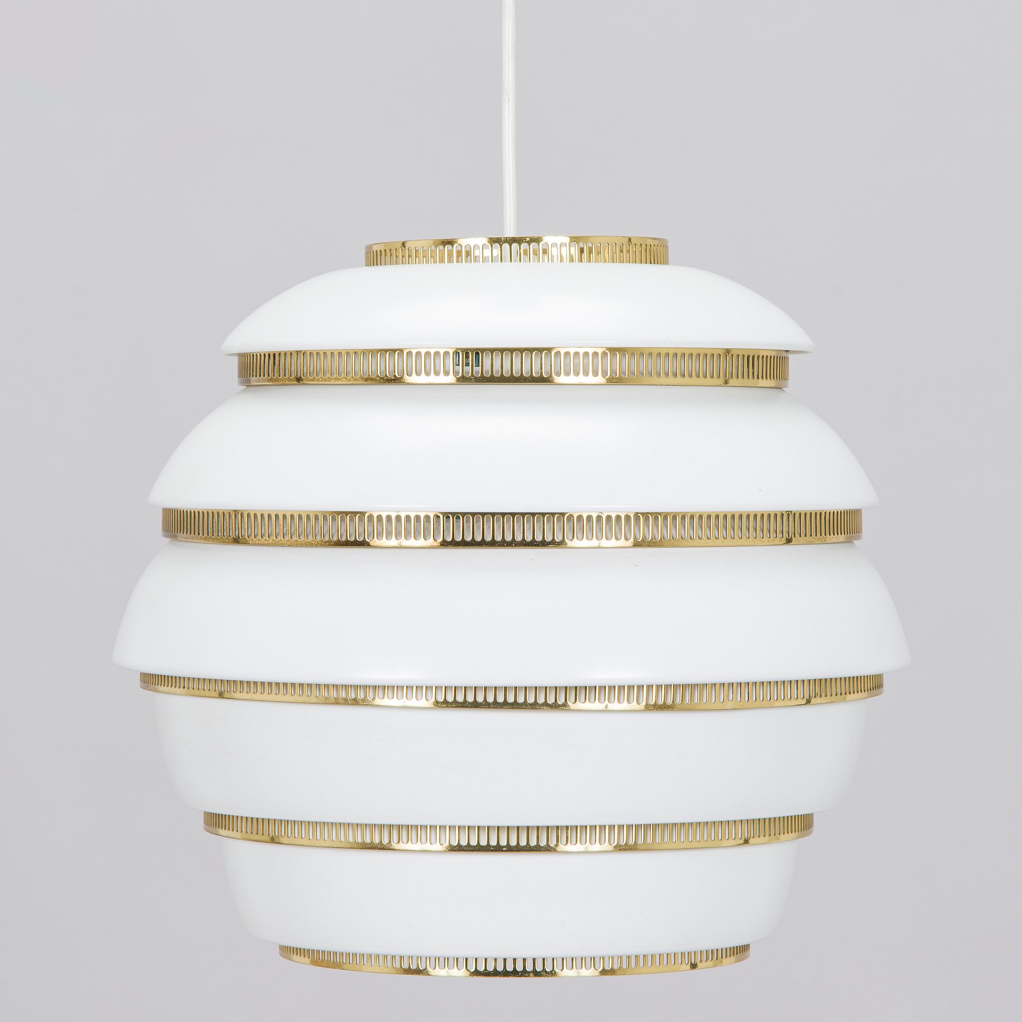 Alvar Aalto, ceiling lamp, "Beehive" A331, Valaisinpaja / Artek, late 20th century.