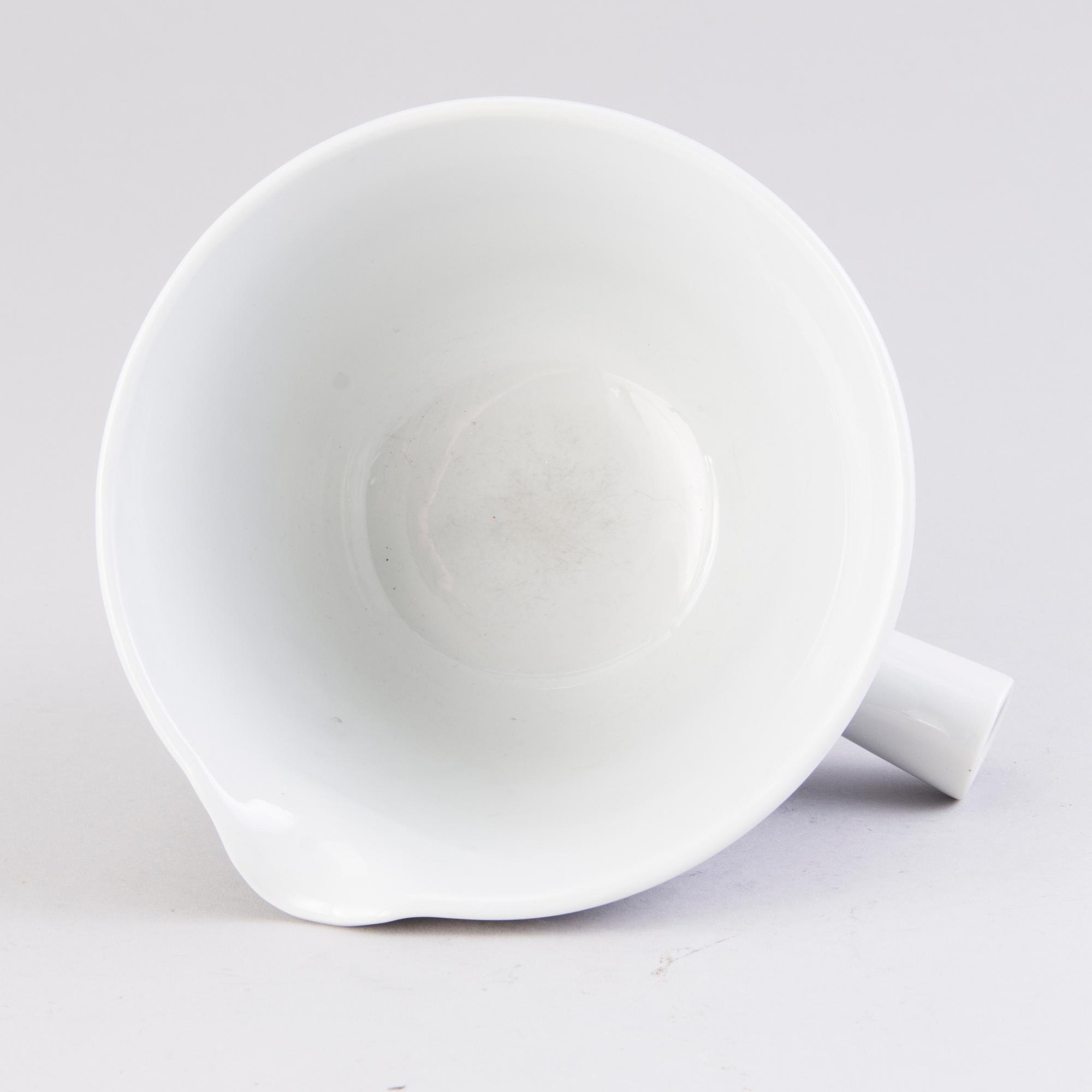 KAJ FRANCK, A 67-piece SET OF KILTA / TEEMA FAYENCE / PORCELAIN by Arabia.