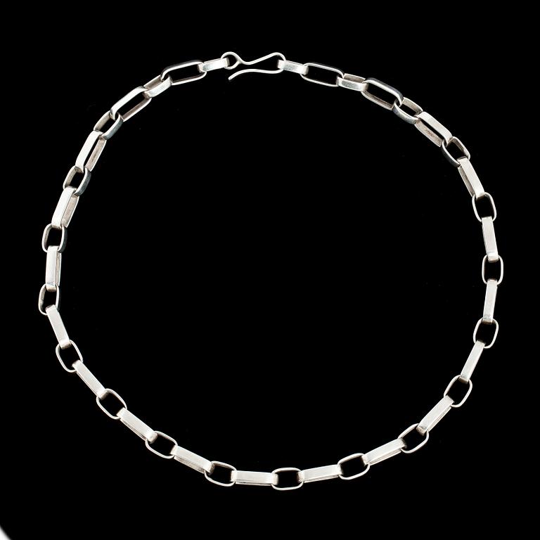 COLLIER, silver. Sven Erik Högberg, Göteborg 1970. Vikt ca 59 g.