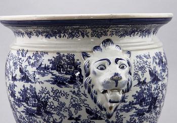 KRUKA, flintgods,  Gustavsberg, 1900-talets första hälft.