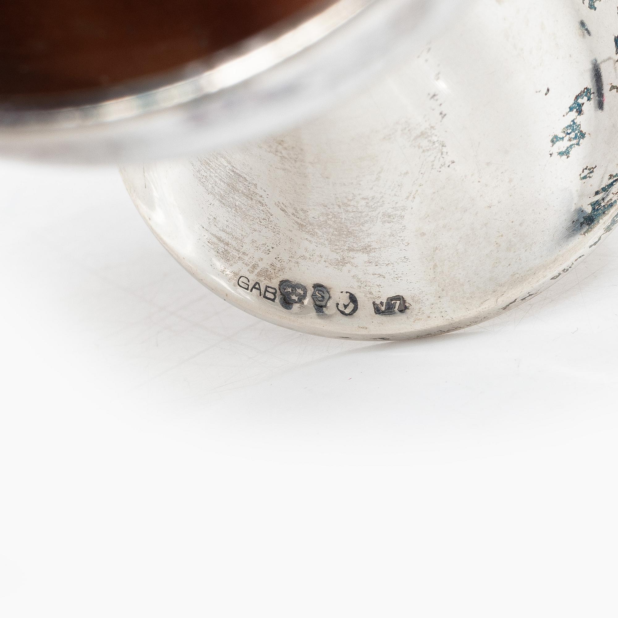 Eight Swedish silver cups/bowls on foot, with marks including GAB, Stockholm 1921.