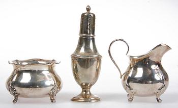 PARTI SILVER, 28 delar, mestadels Sverige och England, 1900-tal. Tot. v. 830 g.