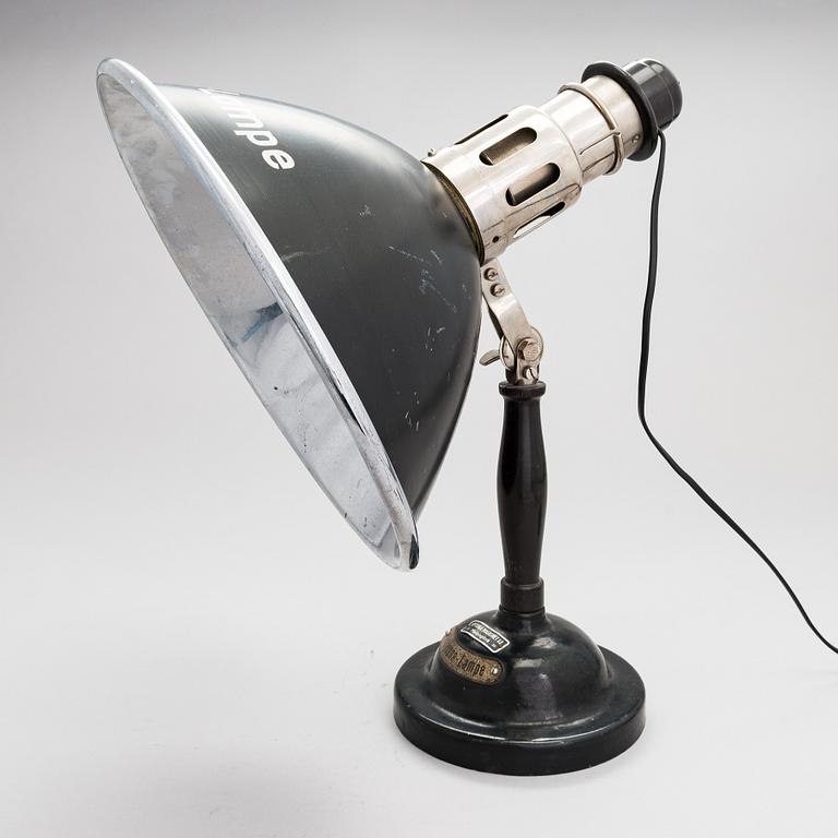 Pöytävalaisin/ aurinkolamppu, Polysonn-Lampe, Saksa 1920-luku.