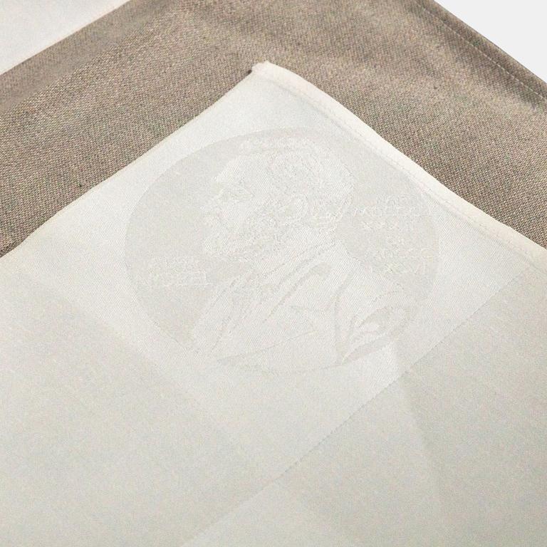 Ingrid Dessau, a linen damask tablecloth and six napkins, 'Nobel', Klässbols Linneväveri.