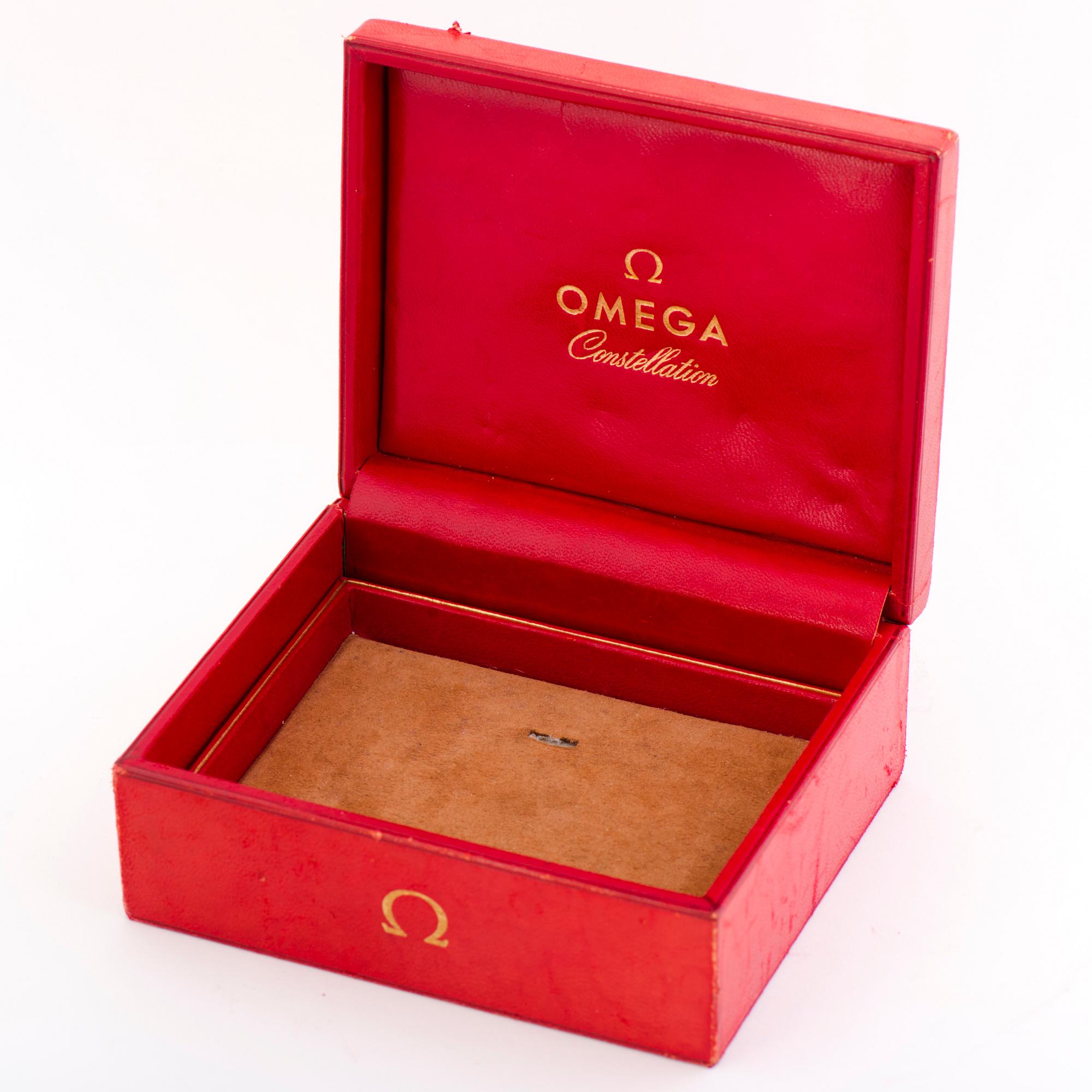 OMEGA BOX.