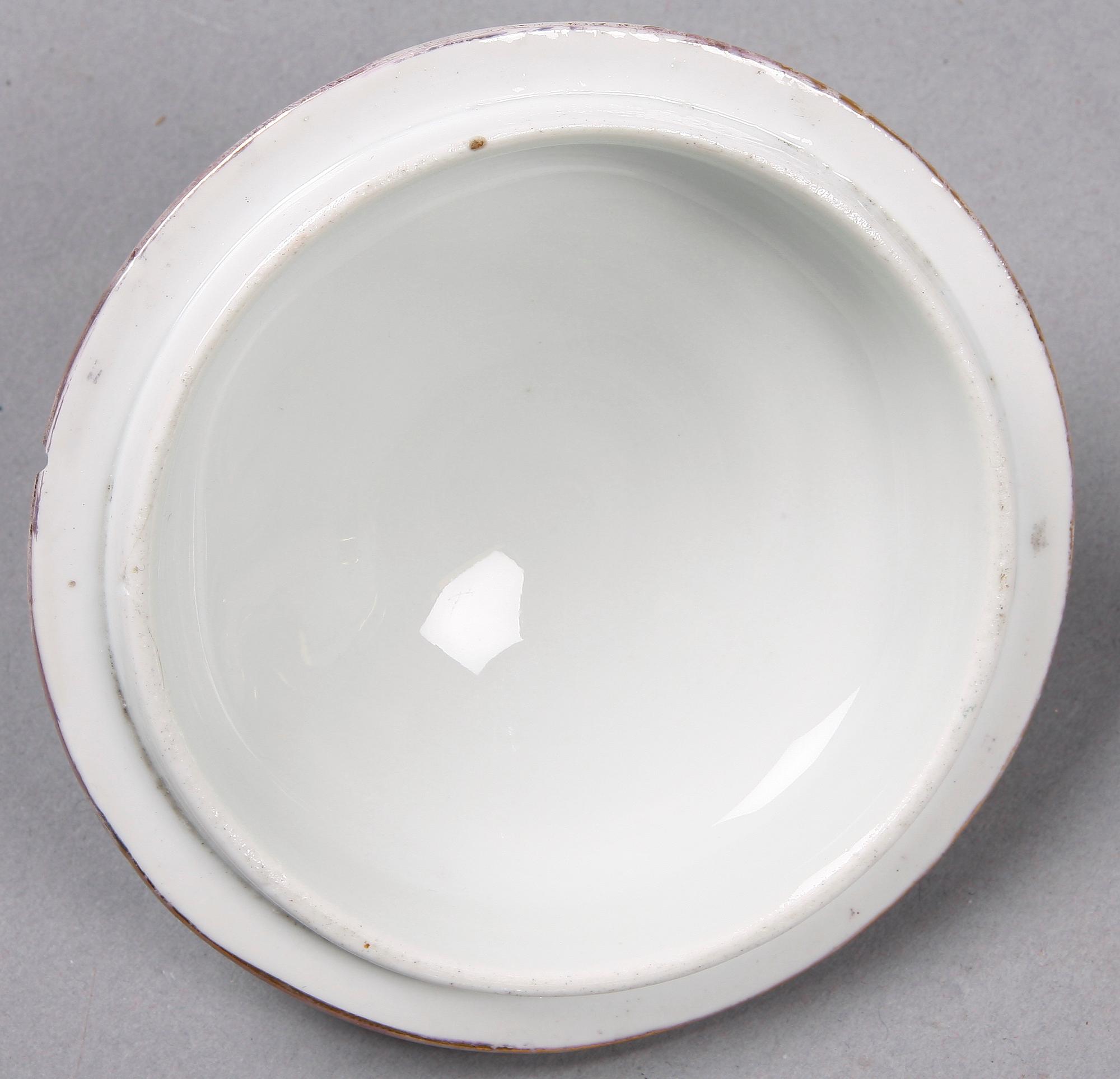 SKÅL MED LOCK, porslin, nyrokoko, Meissen, sent 1800-tal.