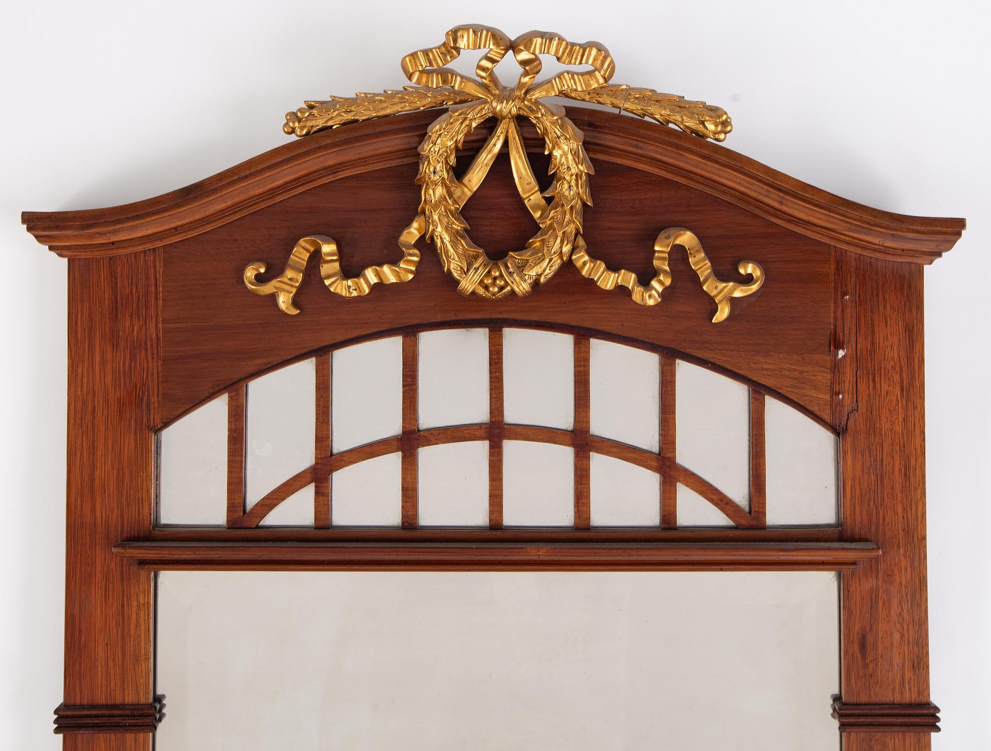 Spegel med konsolbord, eklektisk stil, sekelskifte 1900.