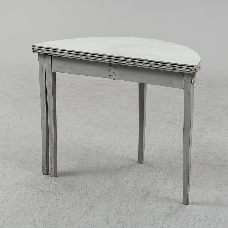 A 19th century table.