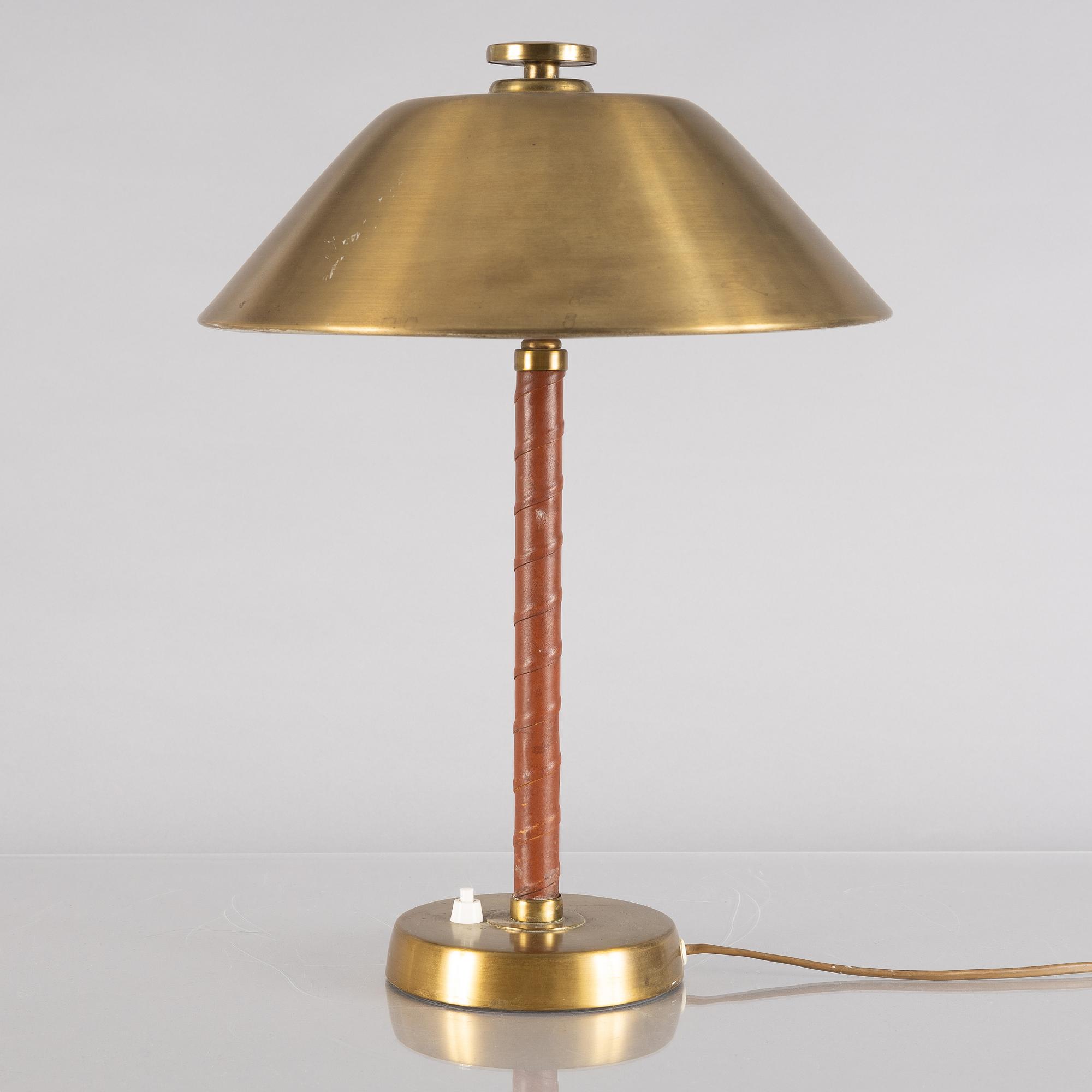 Einar Bäckströms Metallvarufabrik, a table lamp model "5014", Malmö, 1940s.