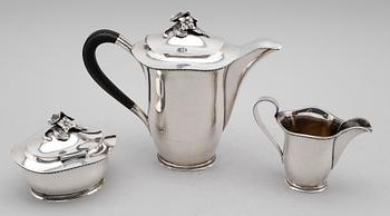 KAFFESERVIS, 3 delar, silver, Eric Råström, Stockholm 1939. Total vikt ca 1194 g.
