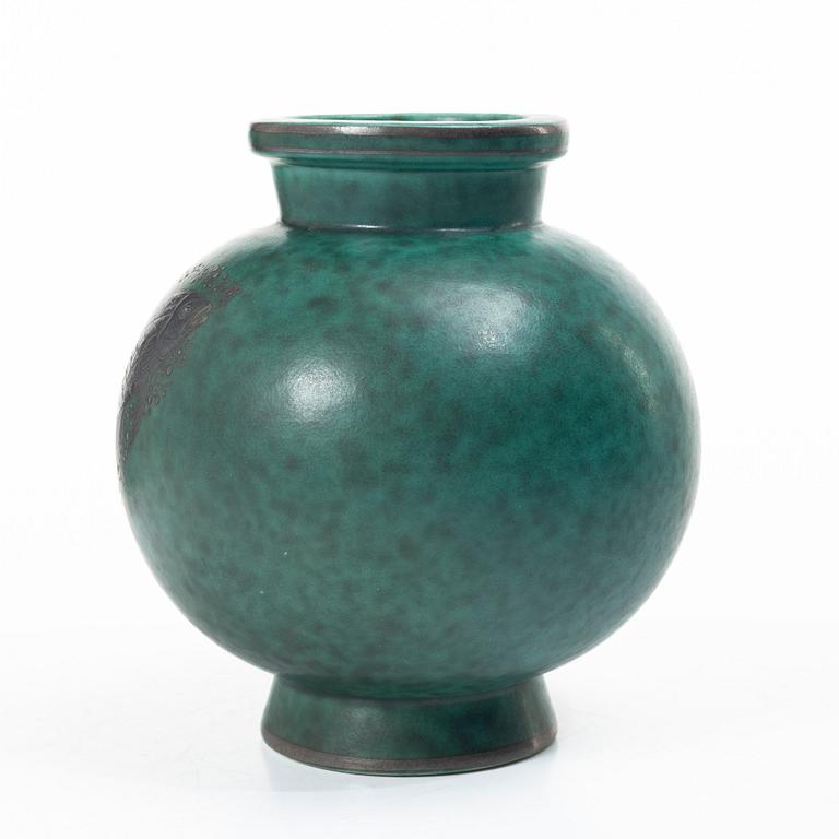 Wilhelm Kåge, A vase, “Argenta”, Gustavsberg.