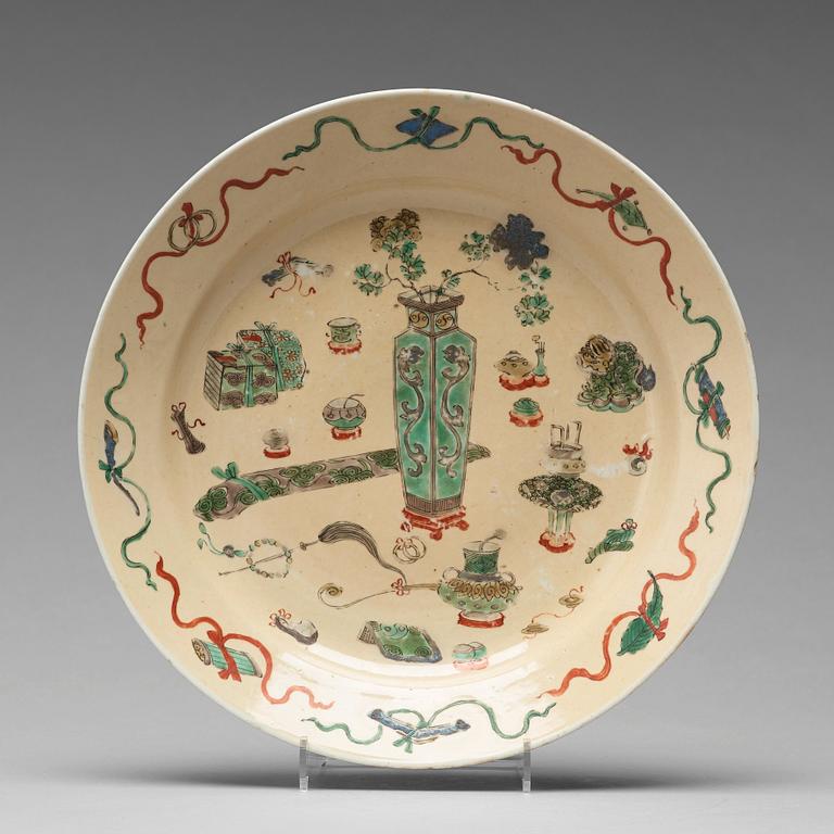 FAT, porslin. Qingdynastin, Kangxi (1662-1722).