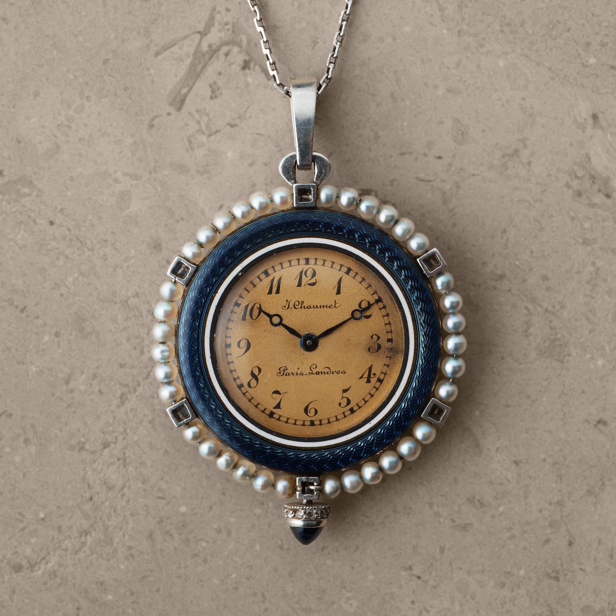 J. CHAUMET, Paris-Londres, "Belle Epoque", pendant watch, 29,5 mm.