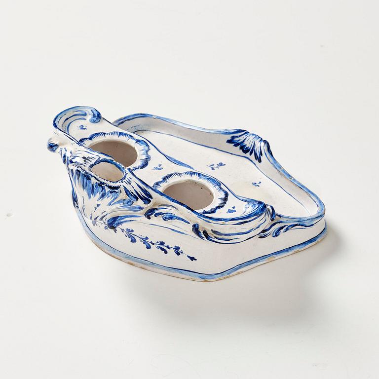 Skrivställ, fajans, Rörstrand (omärkt), Rokoko, 1700-tal.