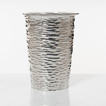 Beaker, silver, Roland Lantz, Stockholm Stamped U8 for 1947.