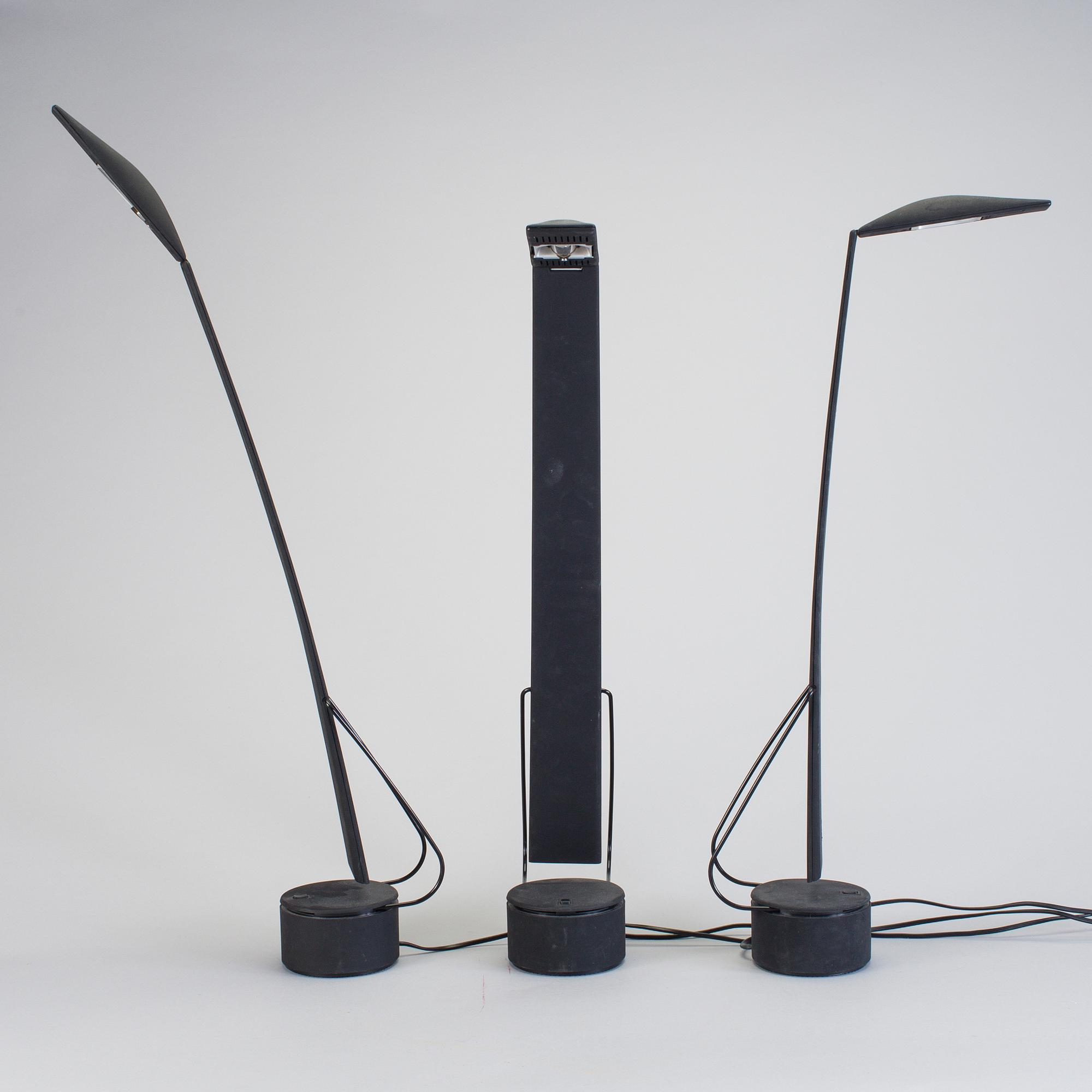 MARIO BARBAGLIA & MARCO COLOMBO, 3 table lamps, plastic, "Dove", Italiana Luce, late 20 th century.