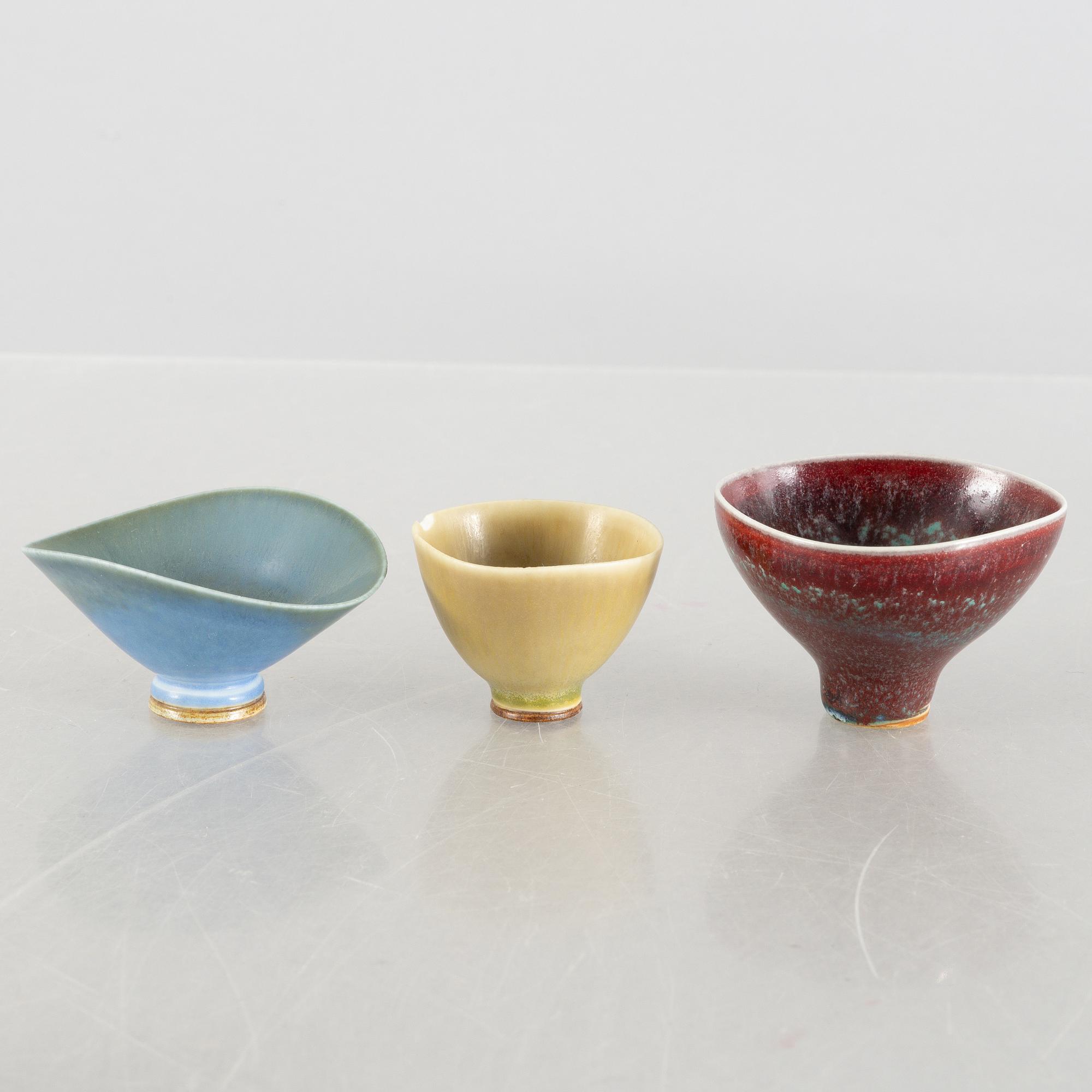 Berndt Friberg, a set of four stoneware miniature vases and three bowls, Gustavsberg Studio.