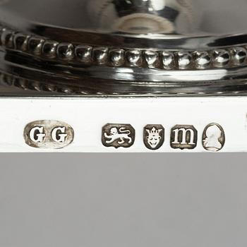 Bordsgarnityr, 3 delar, silver, troligen George Gray, London, England, 1787.