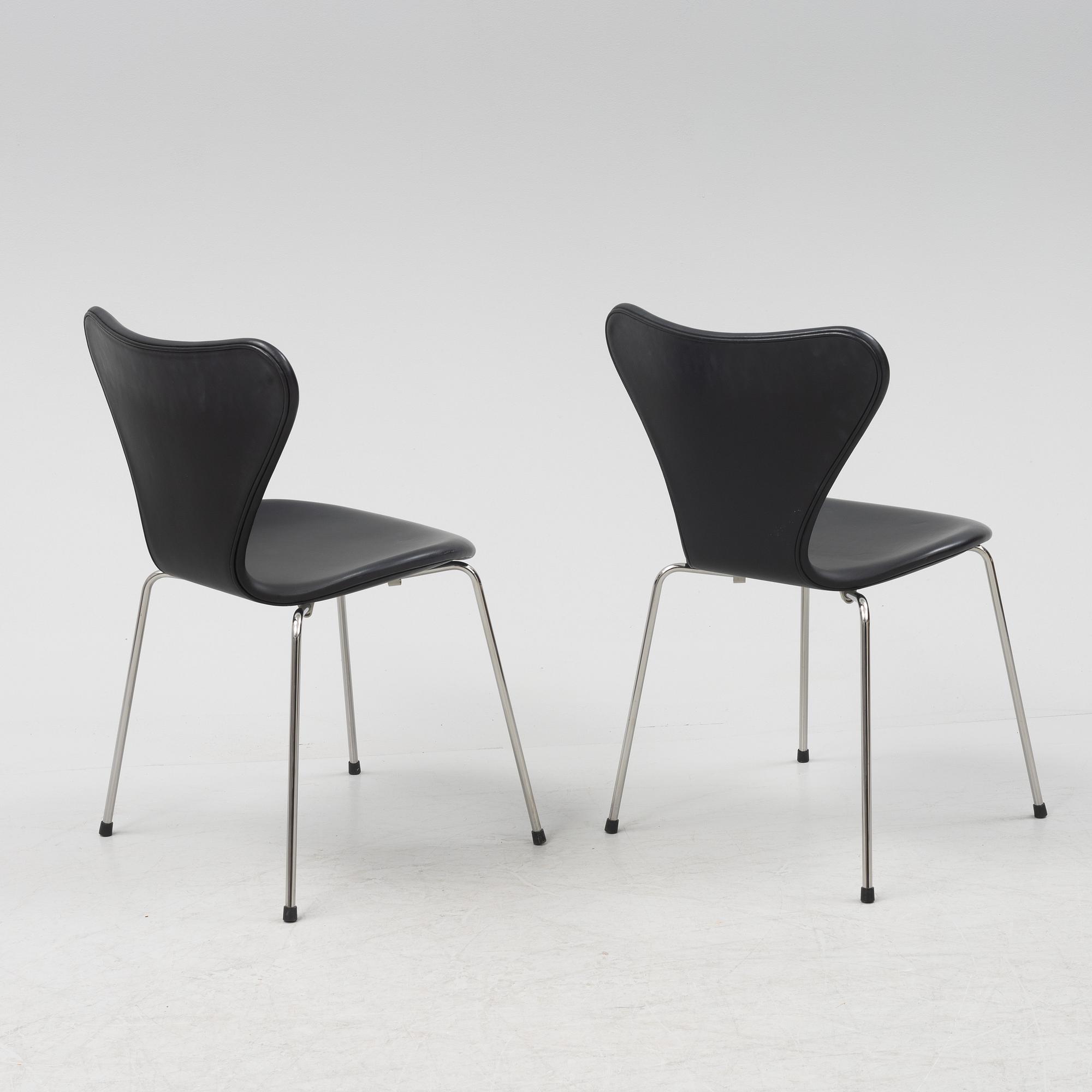 Arne Jacobsen, stolar, 7 st, Republic of Fritz Hansen, 2000-tal.