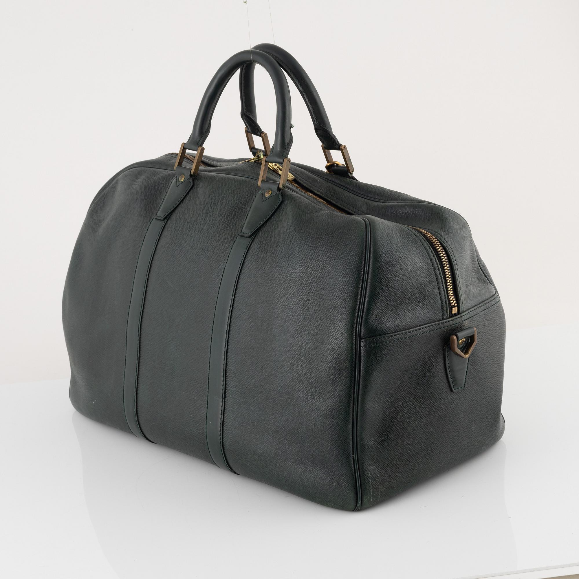 Louis Vuitton, weekend bag, "Taïga Kendall PM".