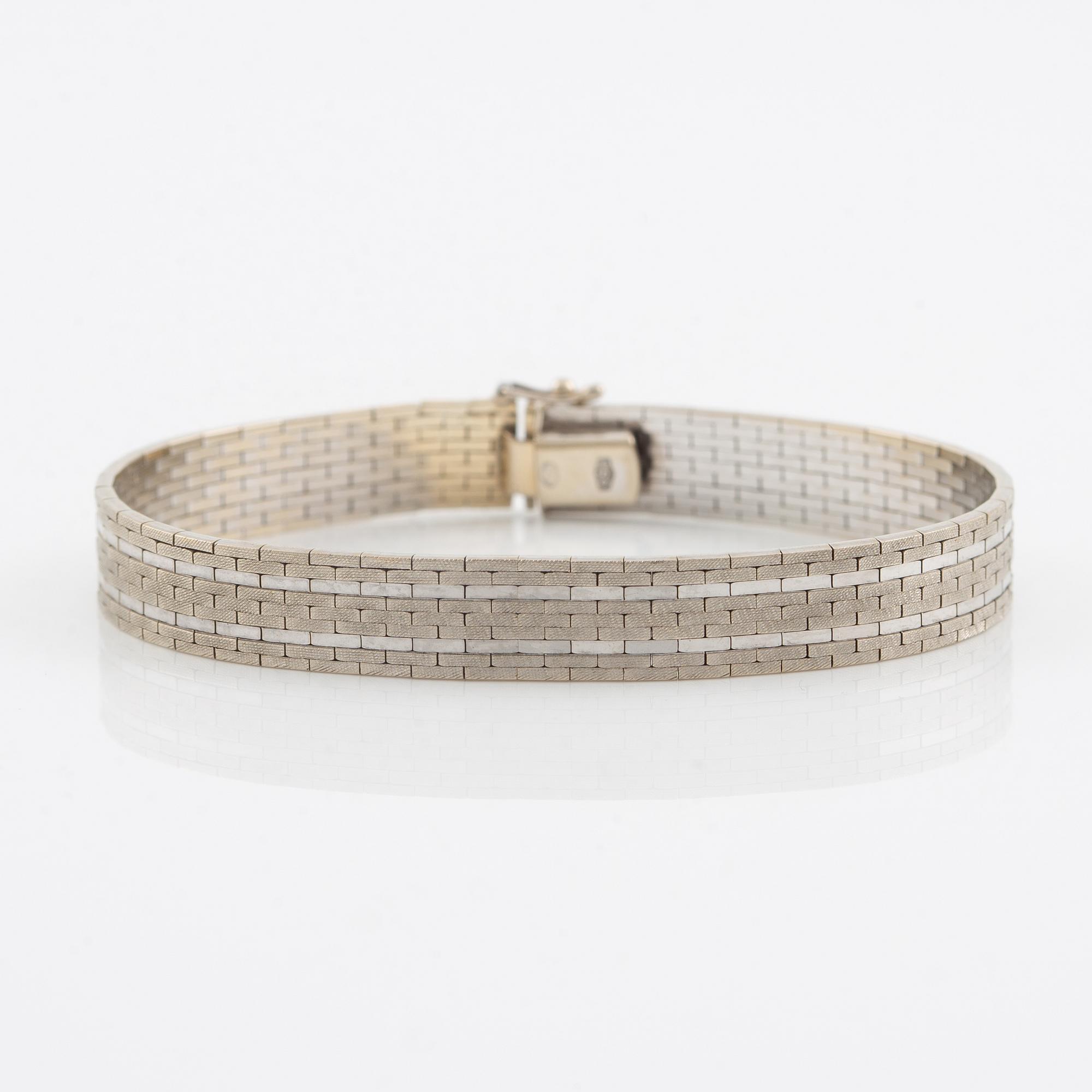 Bracelet, 18K white gold.