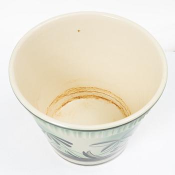 A planter, 1930s/40s.