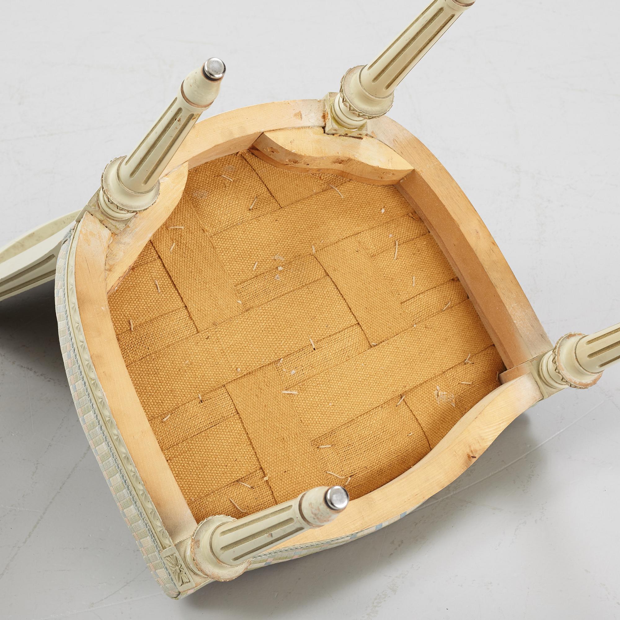 A set of eight Gustavians chairs, 20th Century.