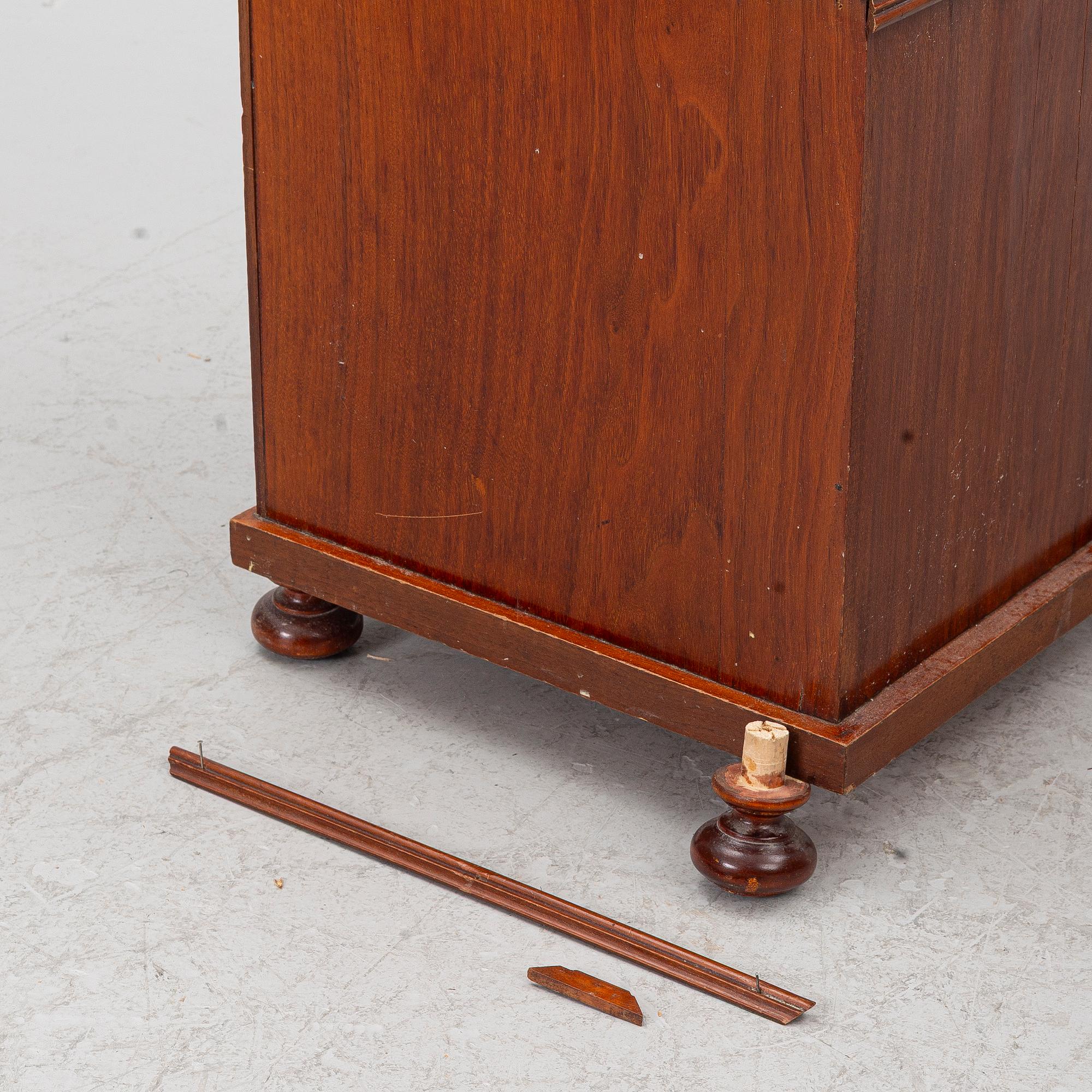 A pair of bedside tables, second half of the 19th century.