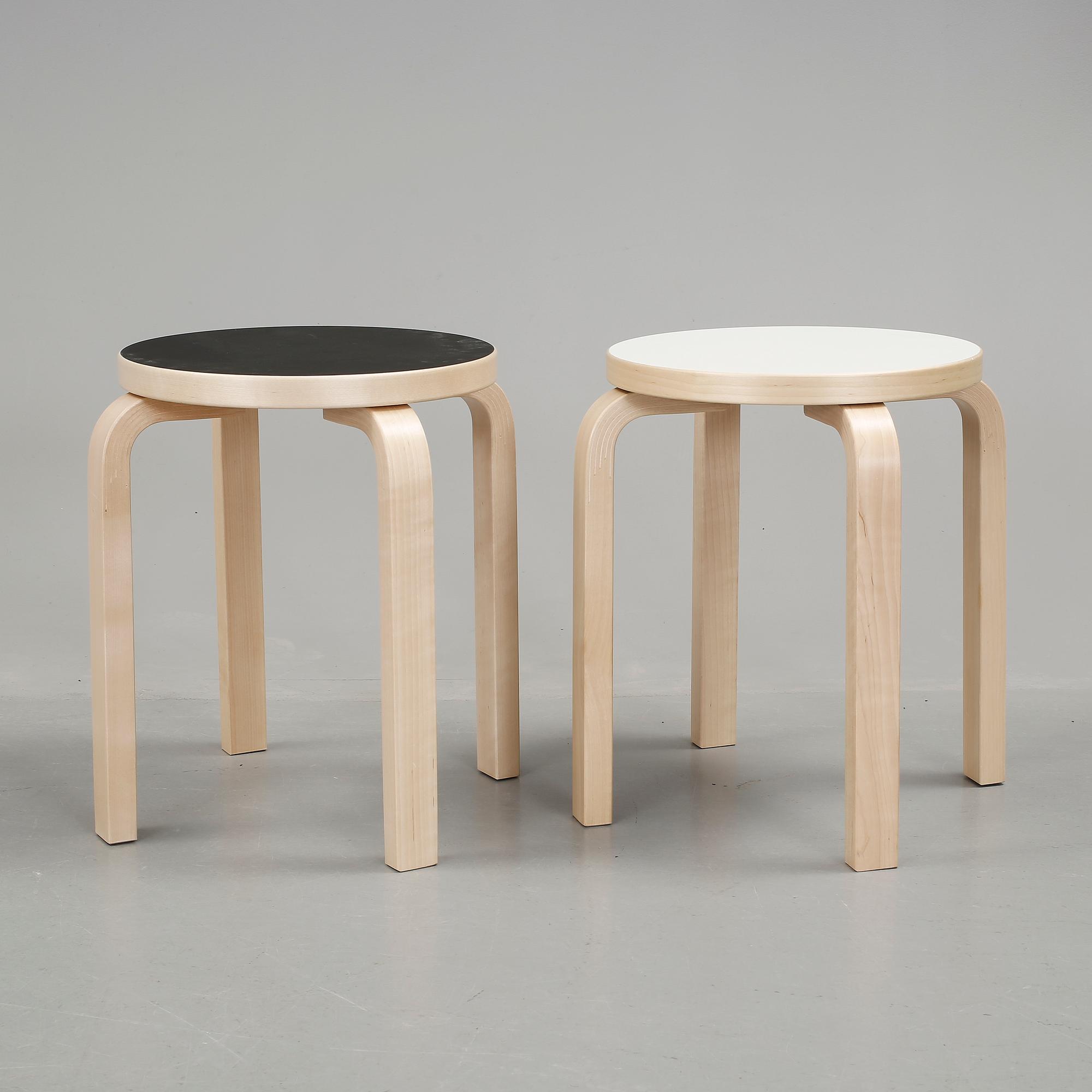 PALLAR, 2 st. E 60 Alvar Aalto, Artek. 2000-tal.