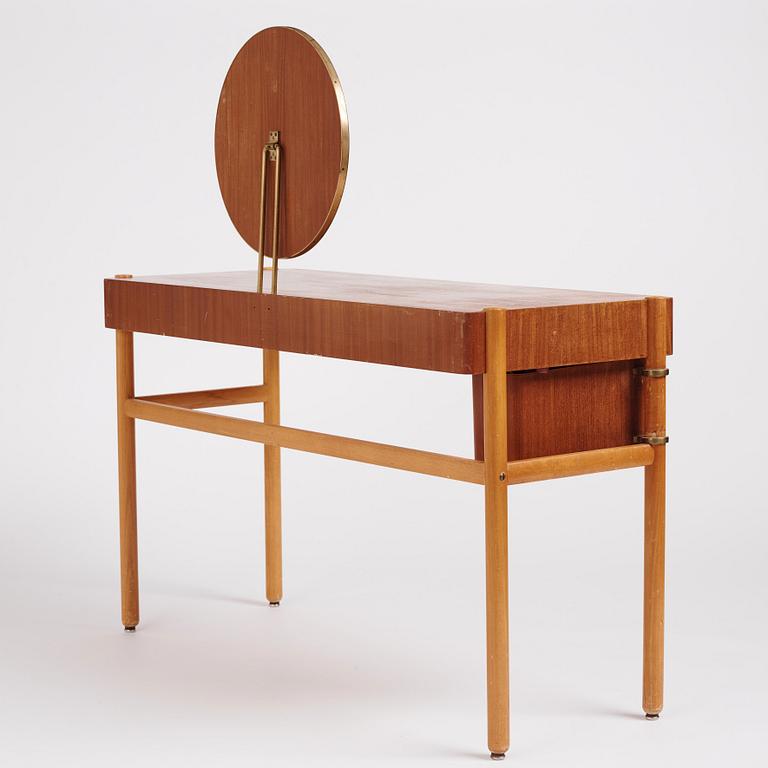 Bertil Fridhagen, a dressing table, model "3-127, from the Ligrett series", Svenska Möbelfabriken Bodafors, 1950s.