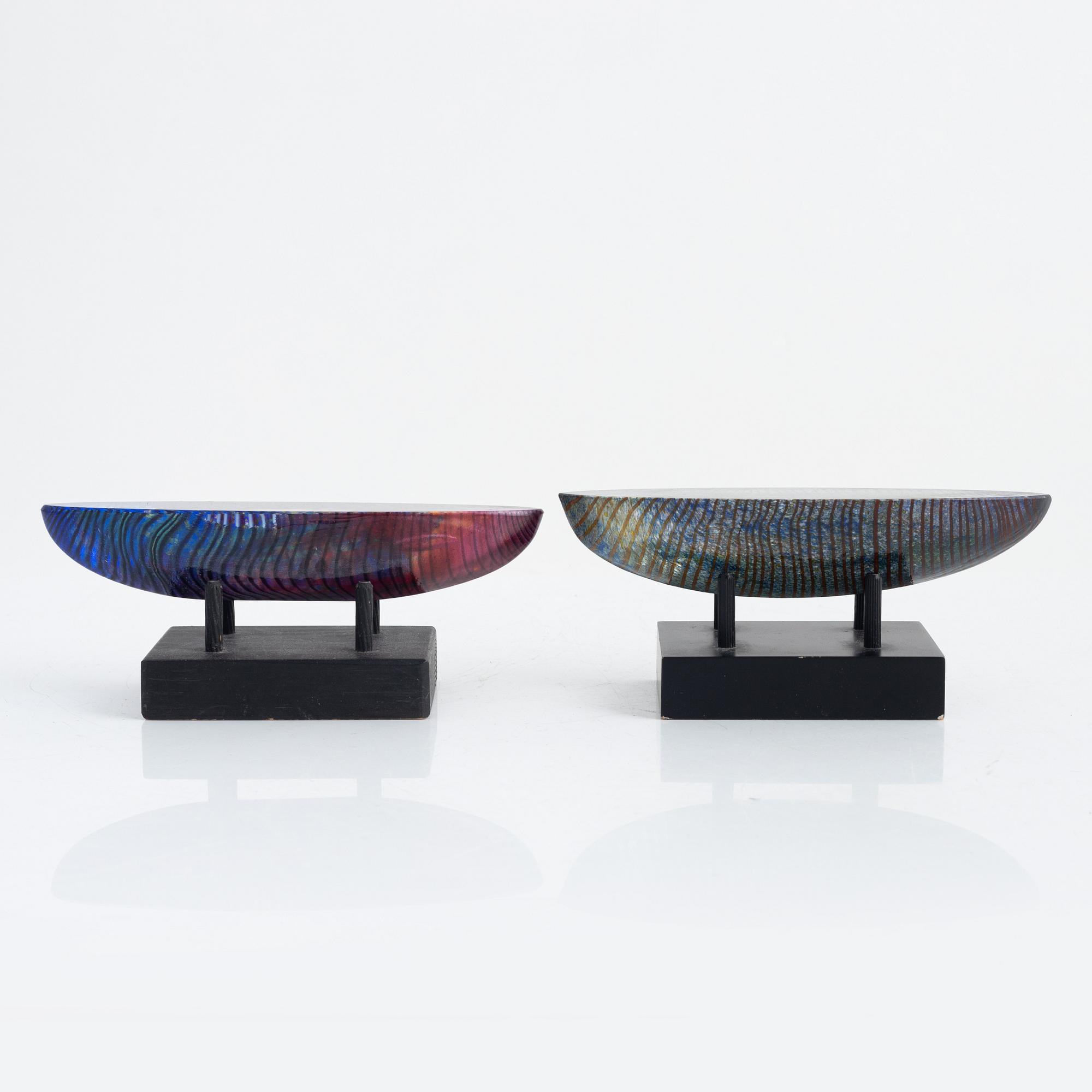 Bertil Vallien, skulpturer, ett par, Kosta Boda.