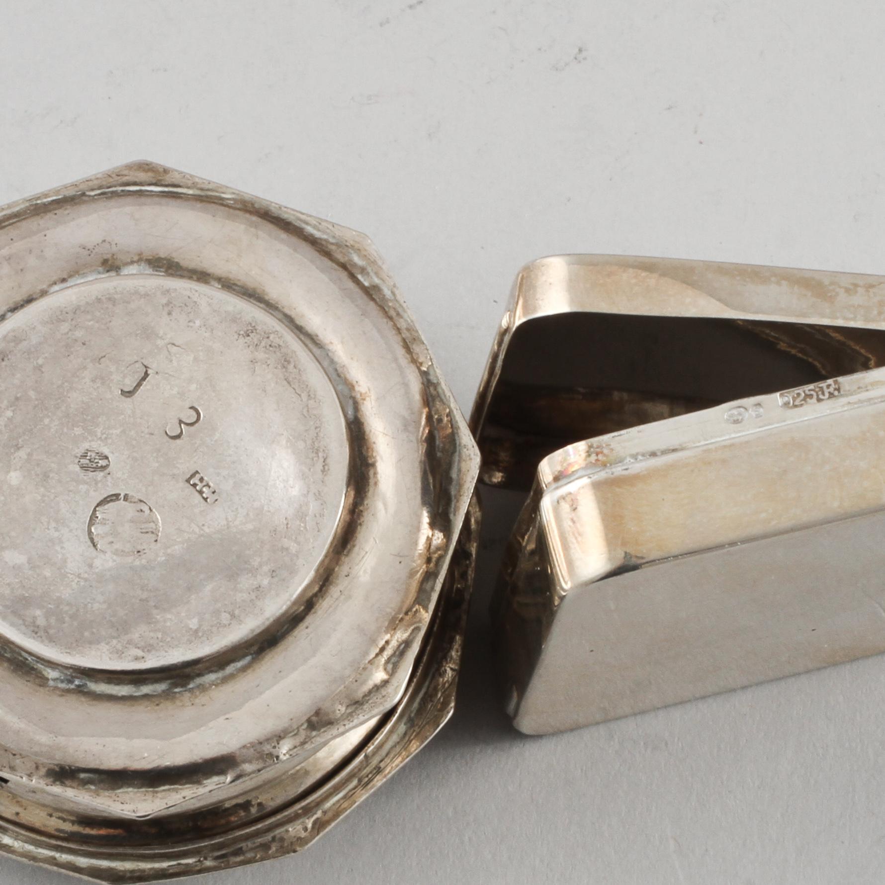 PARTI SILVER, 4 delar, importstämplade, 1900-tal respektive Håkan Holmqvist, Borås, 1815. Vikt 440 g.