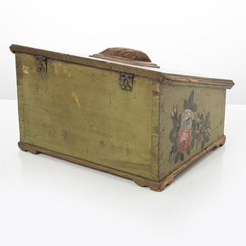 A polychrome-painted box attributed to J. N. Asplinds workshop in Falun (1784-1820).