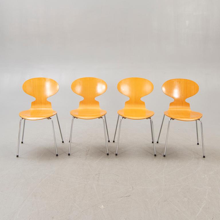 Arne Jacobsen, Arne Jacobsen, stolar, 4 st, "Myran", Fritz Hansen daterade 1981.