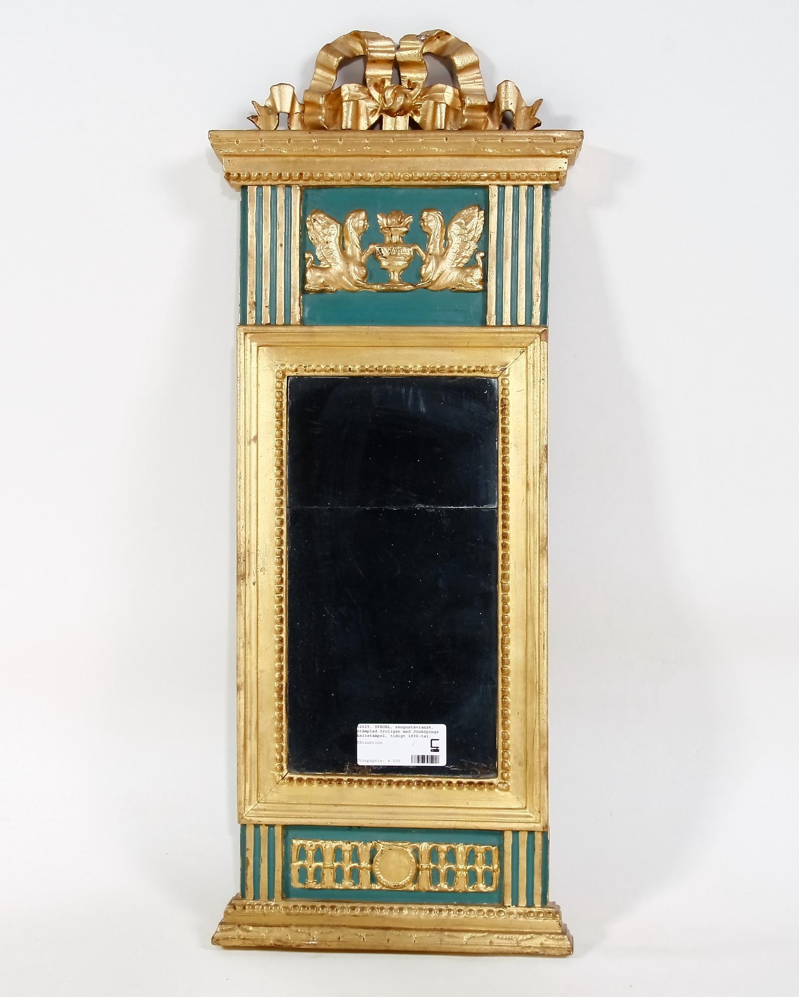 SPEGEL, sengustaviansk, stämplad troligen med Jönköpings hallstämpel, tidigt 1800-tal.