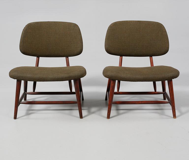 STOLAR, ett par, "TeVe", Alf Svensson, Ljungs Industrier,  modellen formgiven 1953.