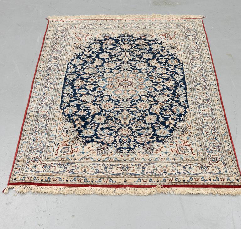 Matta, old Nain Tuteshk, ca 168,5 x 113 cm.