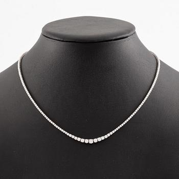 Necklace, 18K white gold set with brilliant-cut diamonds.