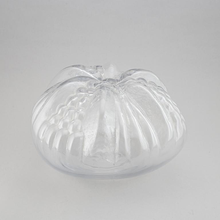 Lars Hellsten, attributed to. A pumpkin glass sculpture.