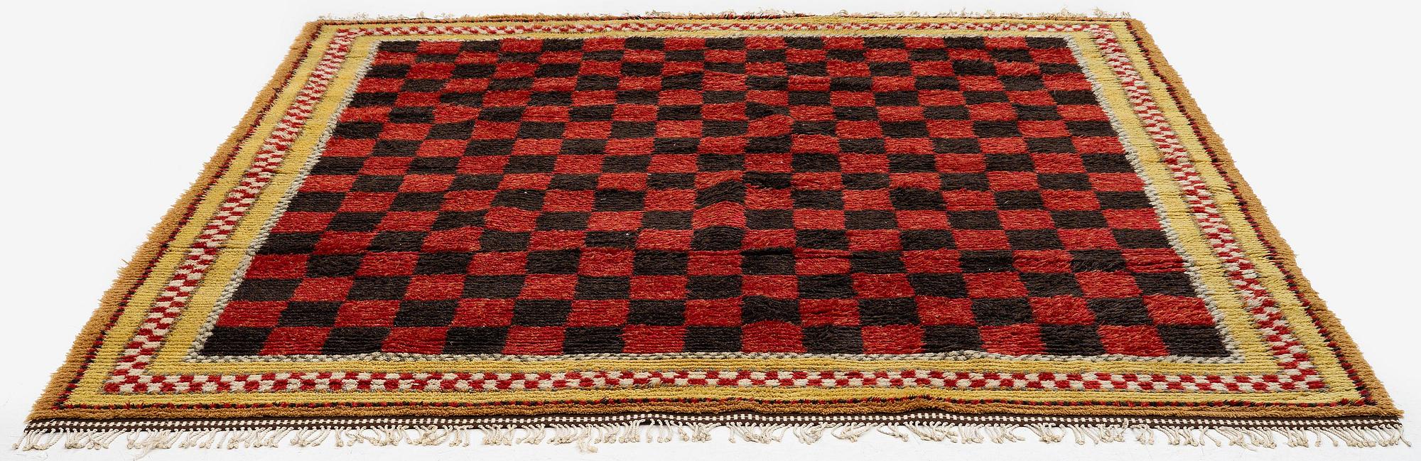 A knotted pile carpet, c. 269 x 244 cm, Norrbottens Läns Hemslöjd.