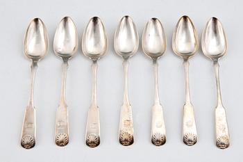 120. 7 TEA SPOONS.