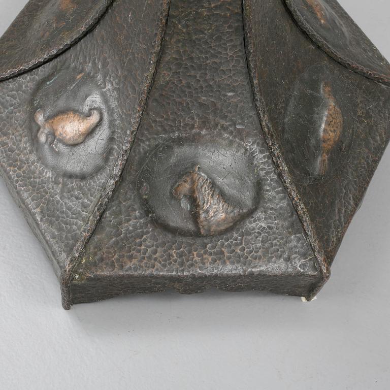 GOLVLAMPA, jugend, 1900-talets början.